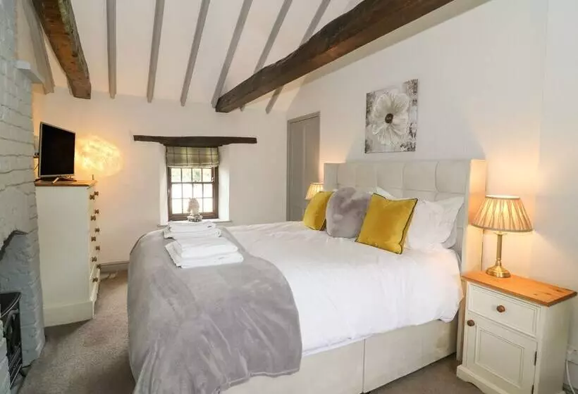 Edmunds Cottage