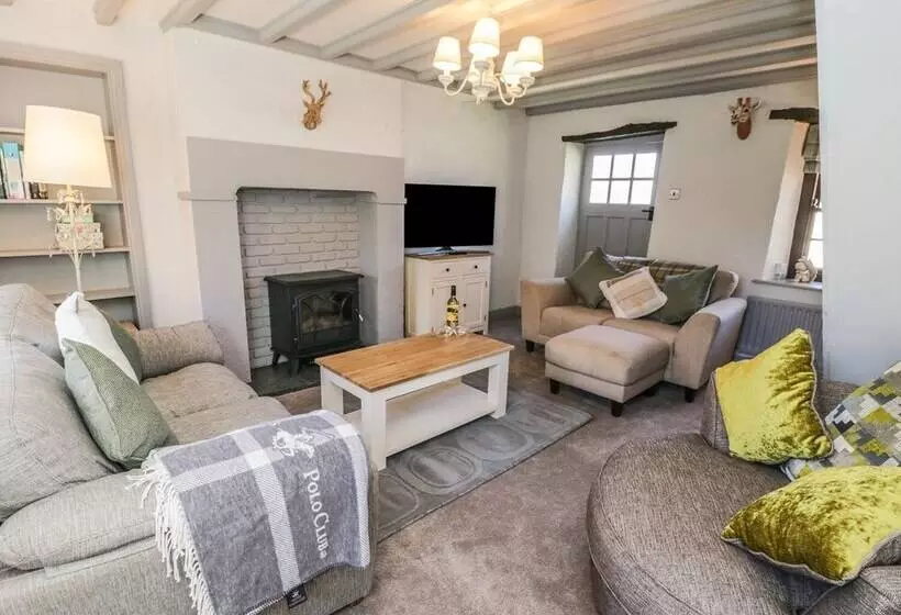 Edmunds Cottage