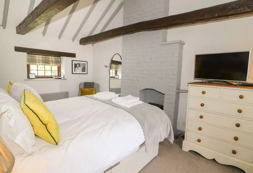 Edmunds Cottage