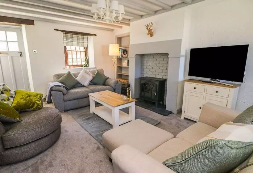 Edmunds Cottage