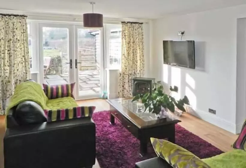 Grove Cottage