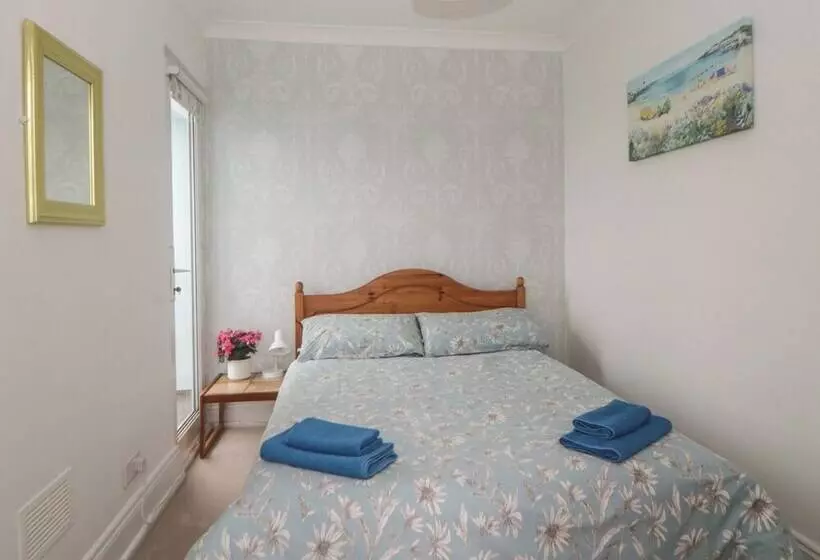 Panoramic Cottage