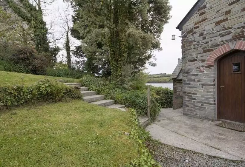 The Boat House