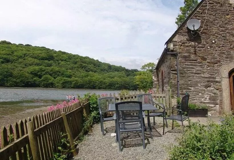 The Boat House
