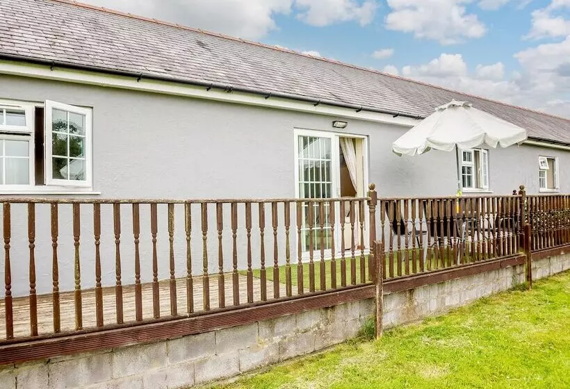 3 Black Horse Cottages