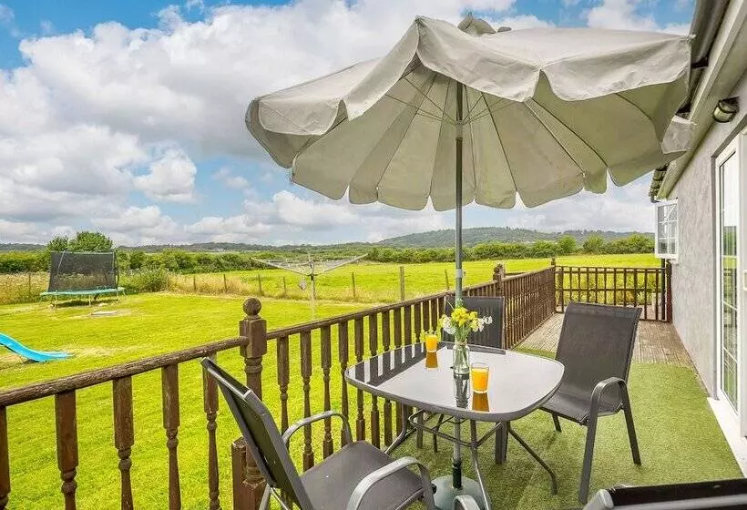 3 Black Horse Cottages