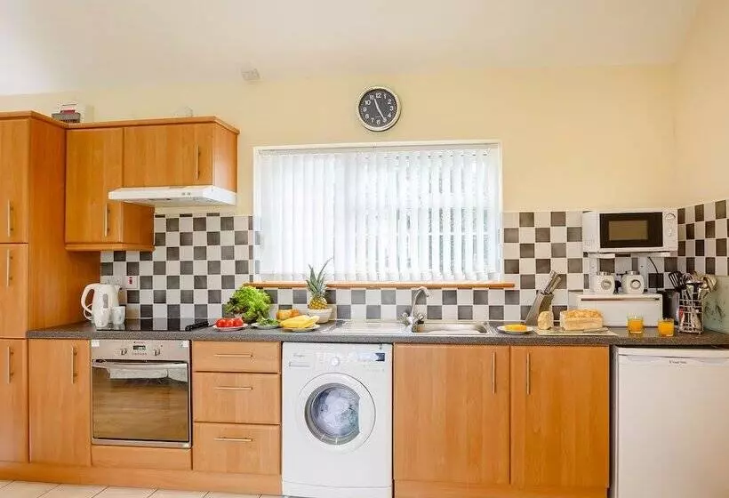 3 Black Horse Cottages