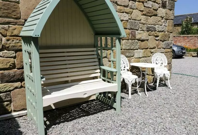 Field Cottage
