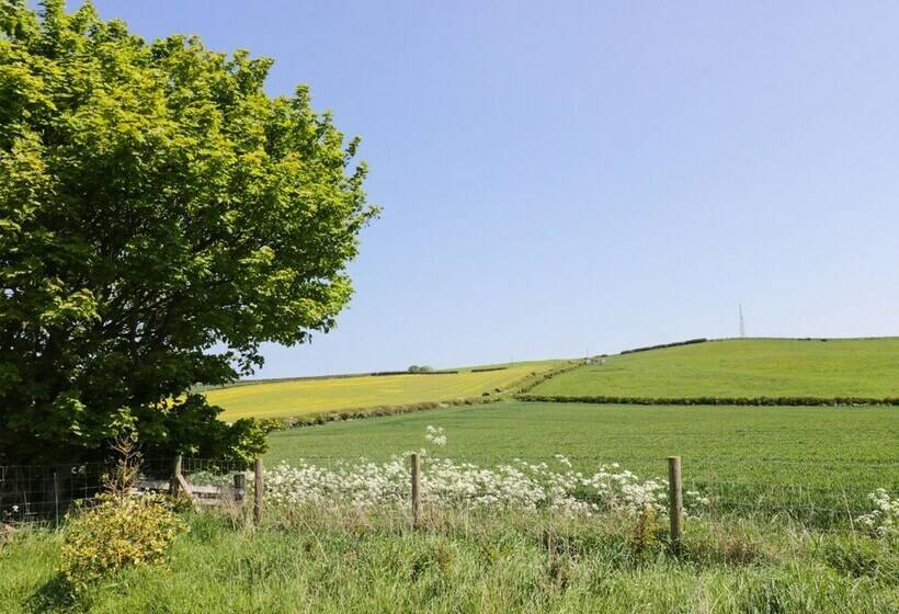Field Cottage