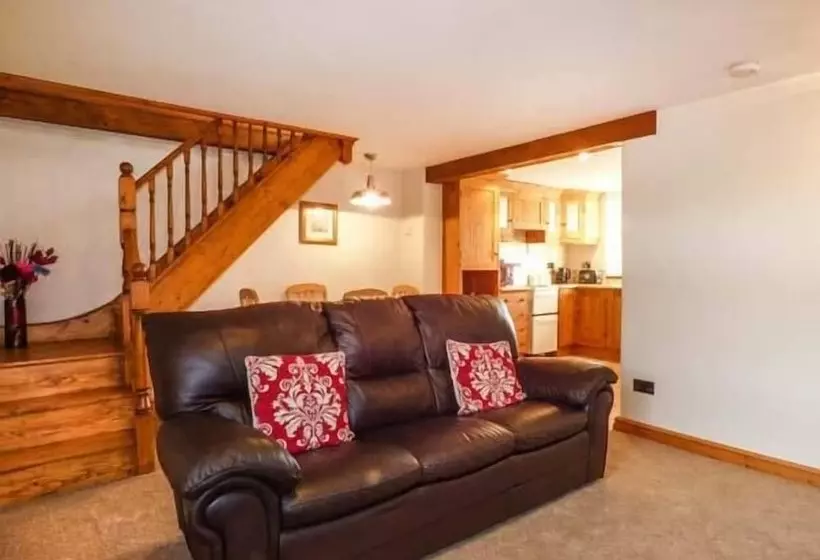 Garreg Wen Isaf Bach