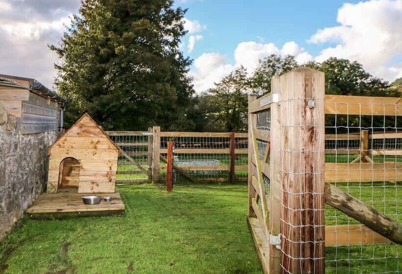 Higher Whiddon Farm Whiddon Well