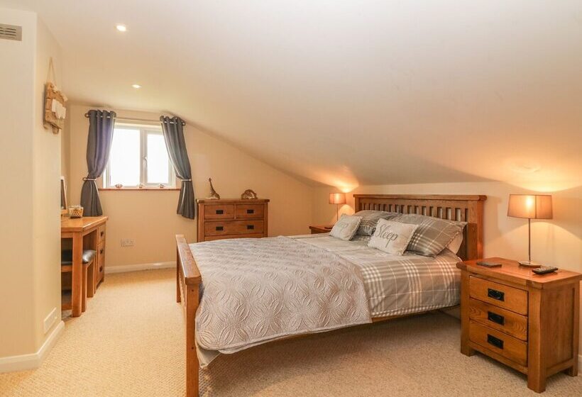 Higher Whiddon Farm Whiddon Well