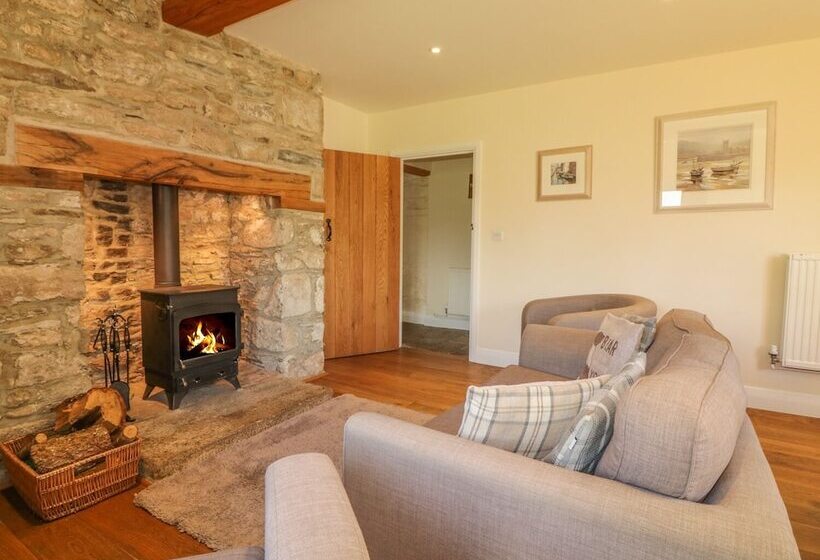 Higher Whiddon Farm Whiddon Well