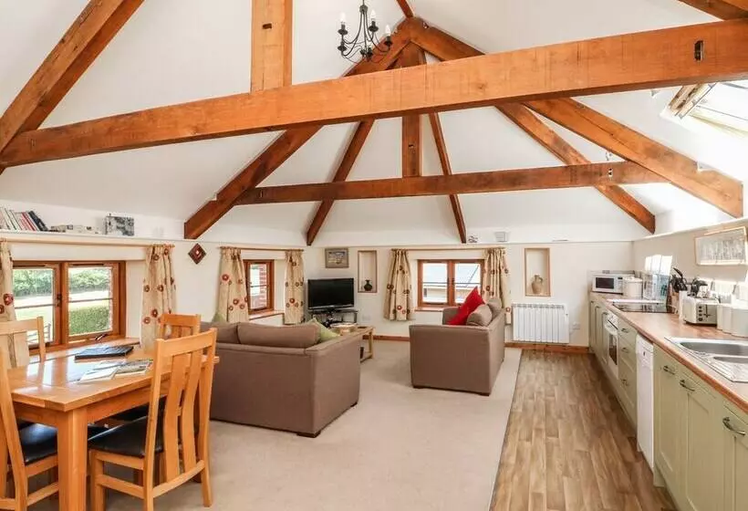 Lundy View Cottage