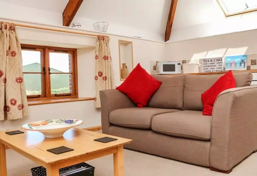 Lundy View Cottage