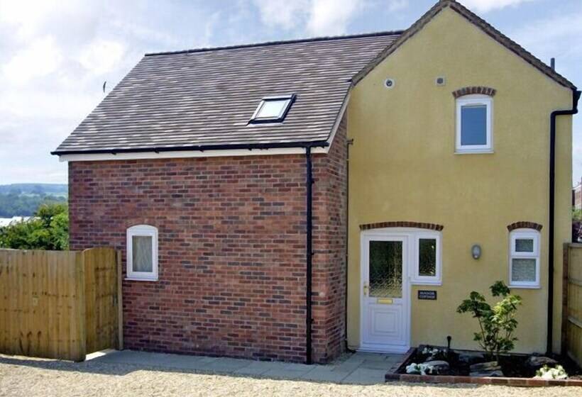 Manor Cottage