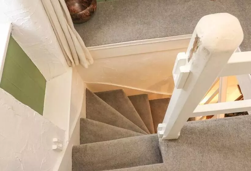 Pauls Fold Holiday Cottage