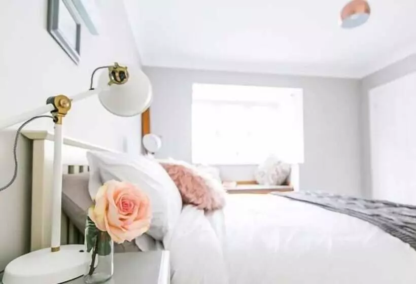 Seasalt Cottage