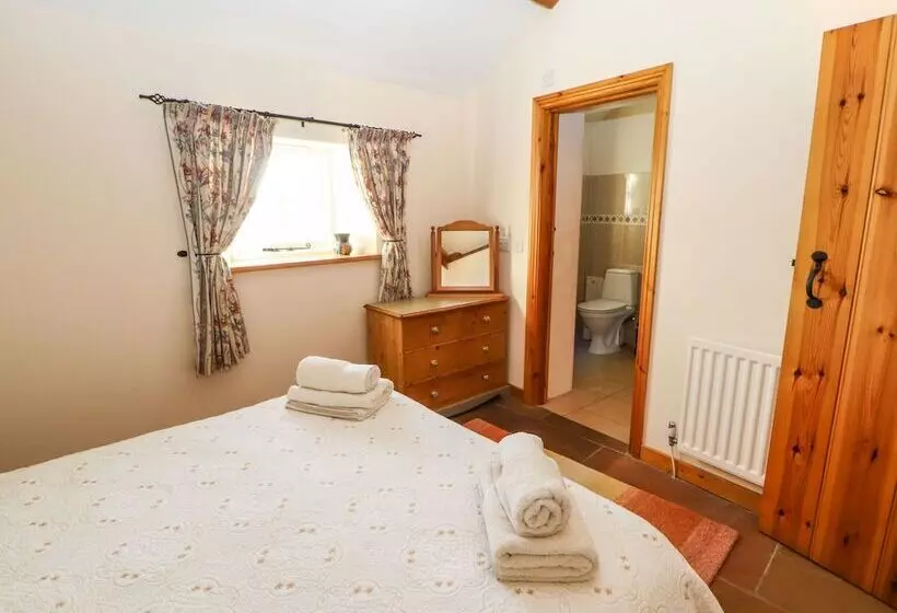 Sonya's Cottage
