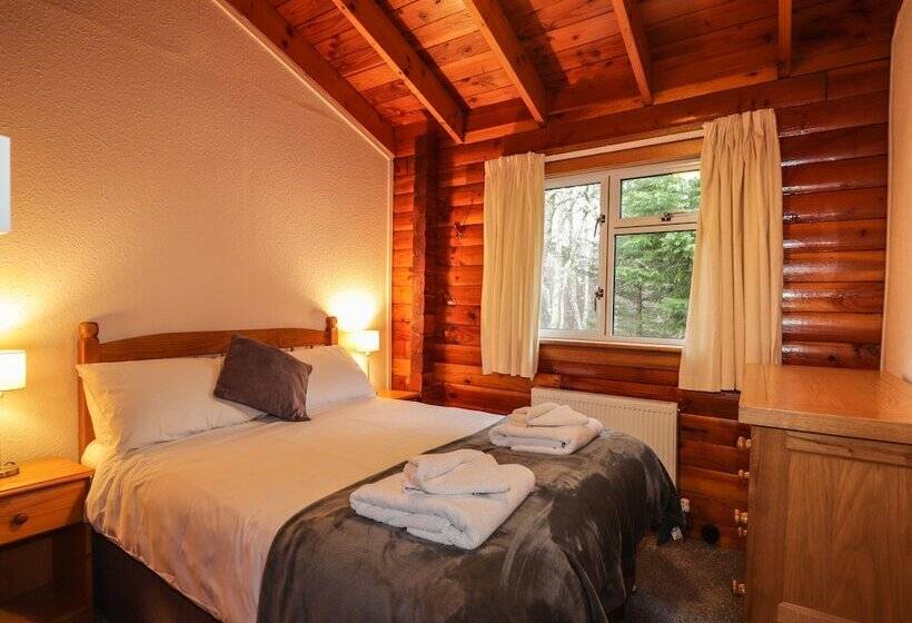 Spruce Lodge