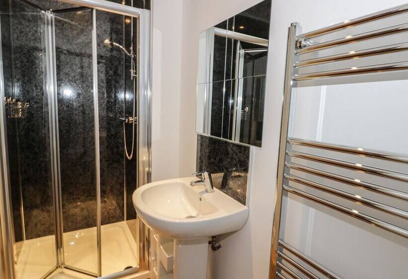 Sunnyside Garden Cottage