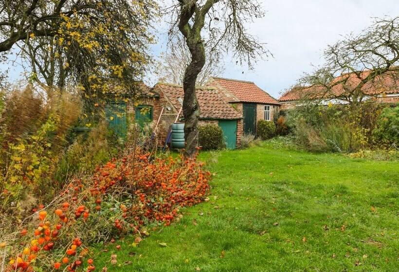 Sunnyside Garden Cottage