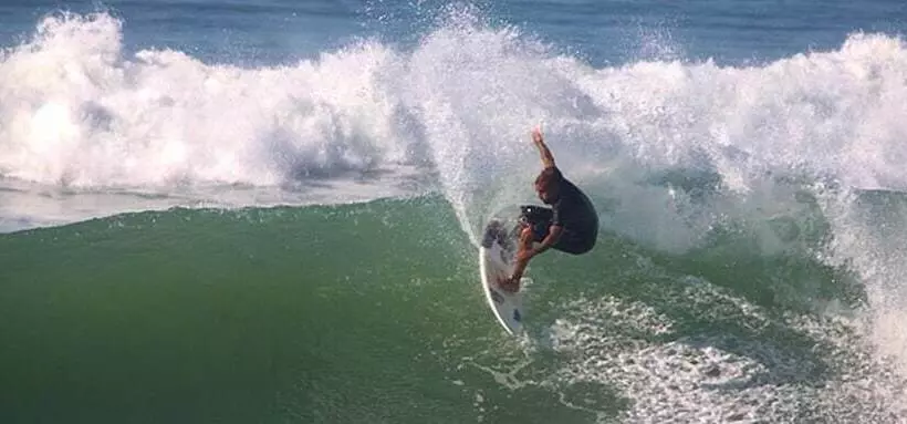 ユースホステル Riomar Surf Camp