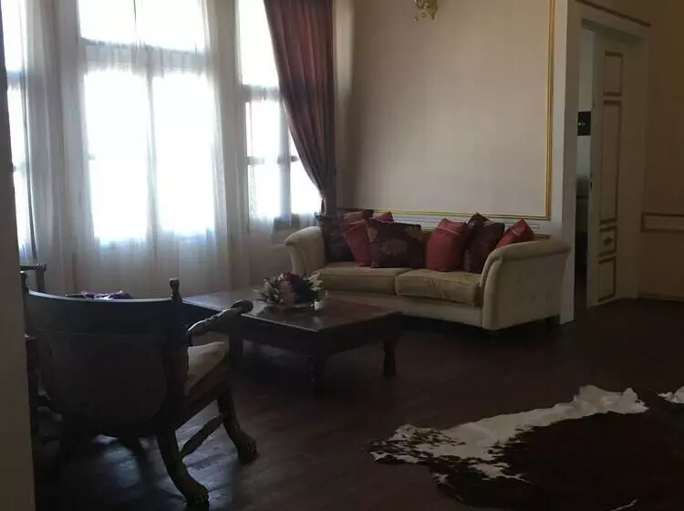 Arca Palace Otel & Restaurant