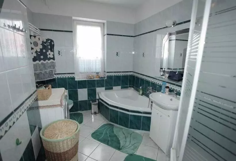 Aamiaismajoitus (B&B) Agroturystyka Katarzyna Tarasiewicz