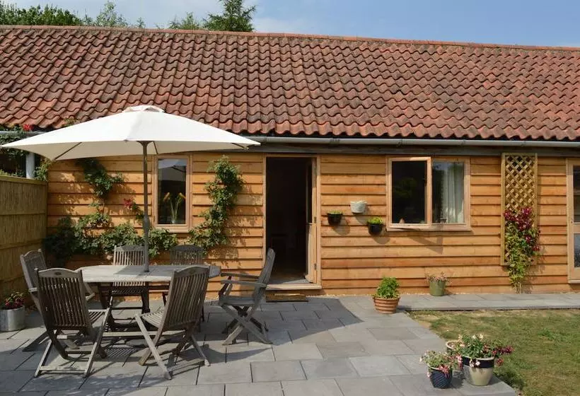 Aamiaismajoitus (B&B) Cotenham Barn