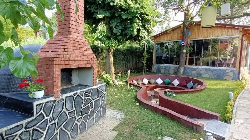 ベッドアンドブレックファースト Kartepe Kosku