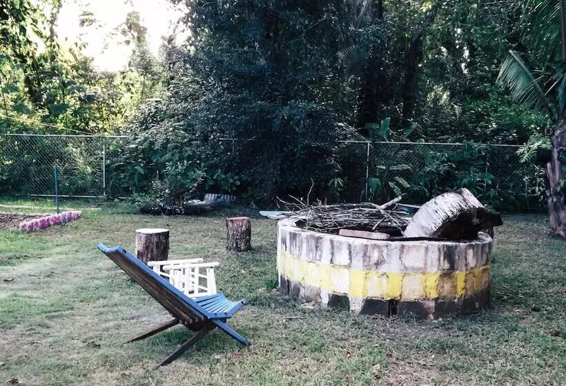 Belmopan Tiny Houses