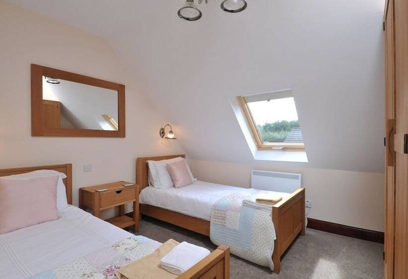 Composers At Woodlands