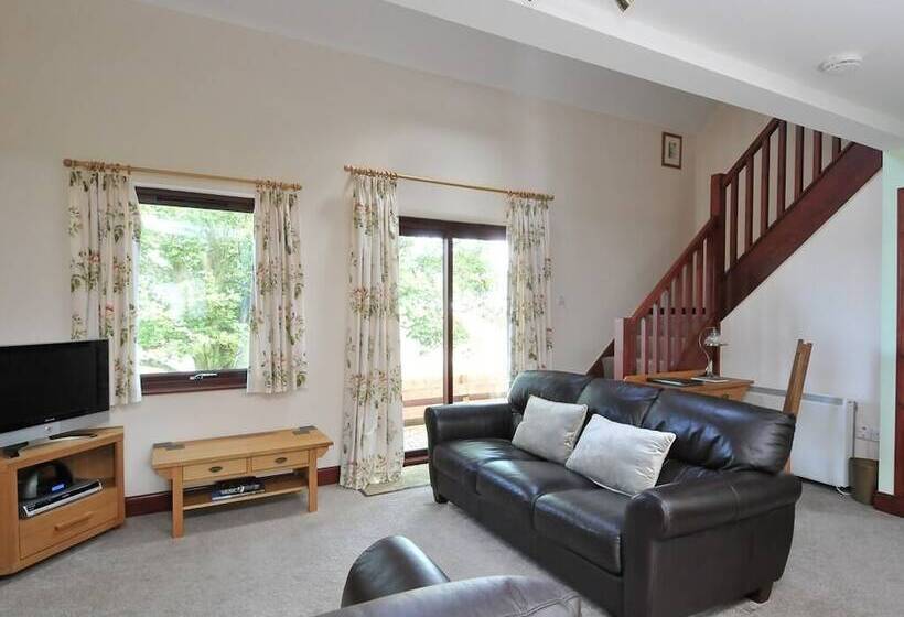 Composers At Woodlands