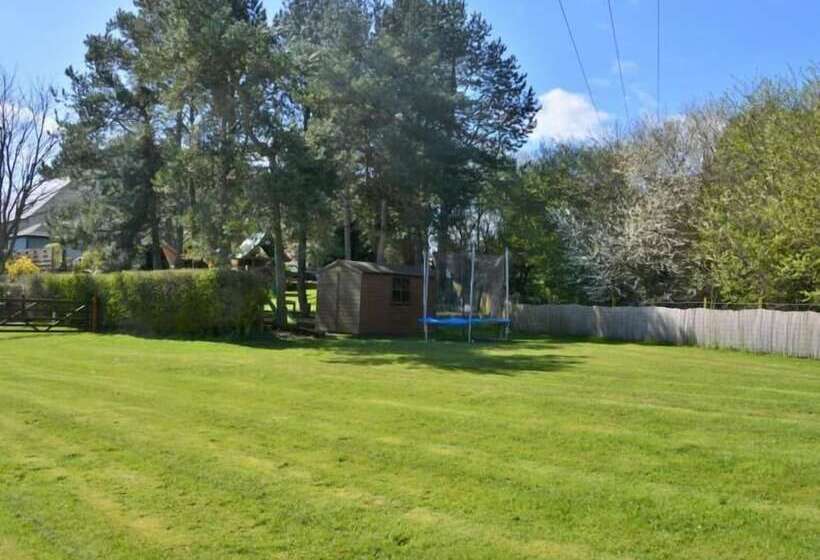 Composers At Woodlands