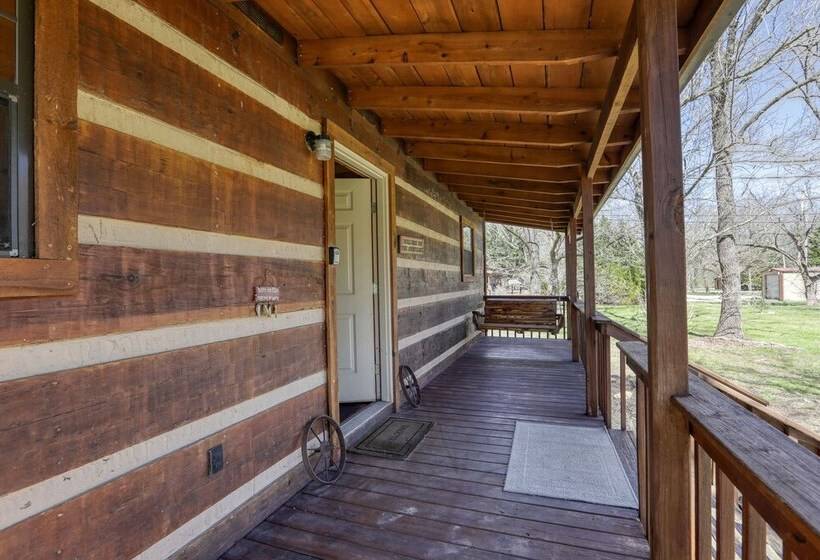 Creekside Memories 2 Bedrooms, 2 Baths, Sleeps 6 Cabin By Redawning