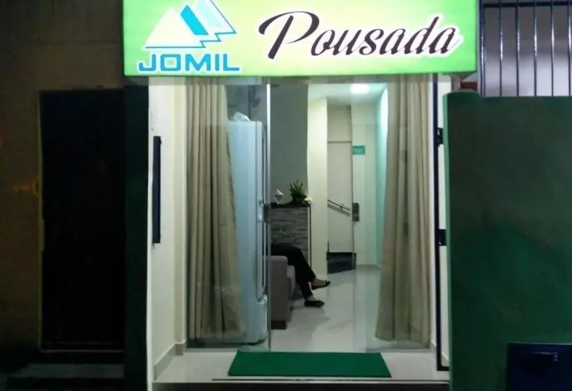 簡易ホテル Jomil Pousada
