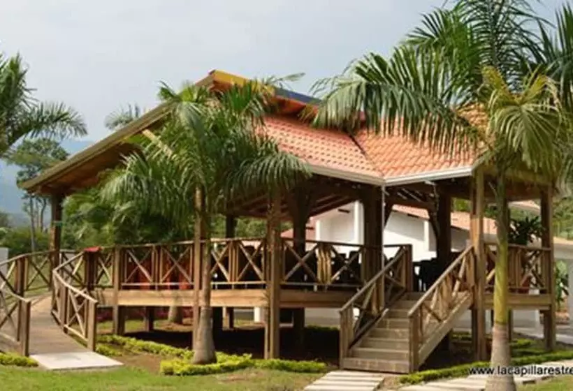 ホテル Campestre La Capilla