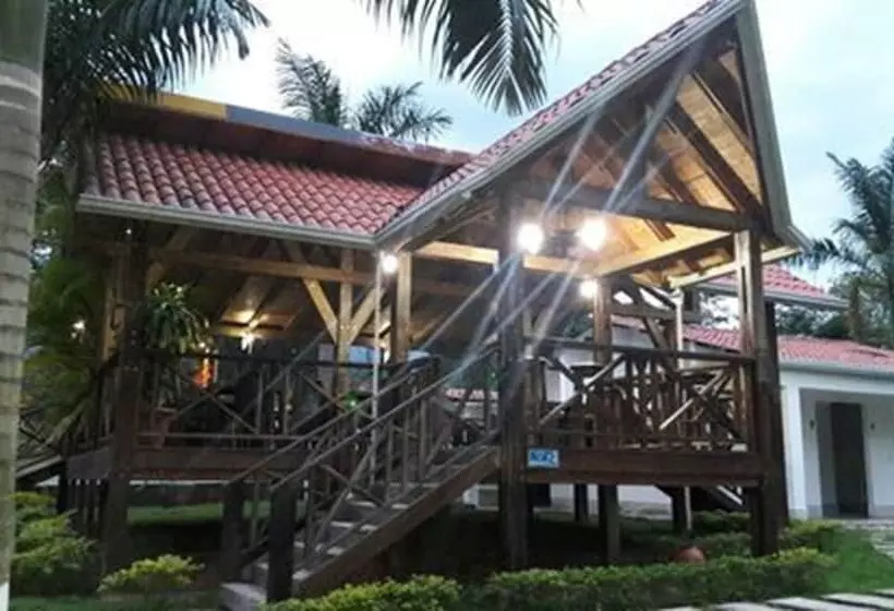 ホテル Campestre La Capilla