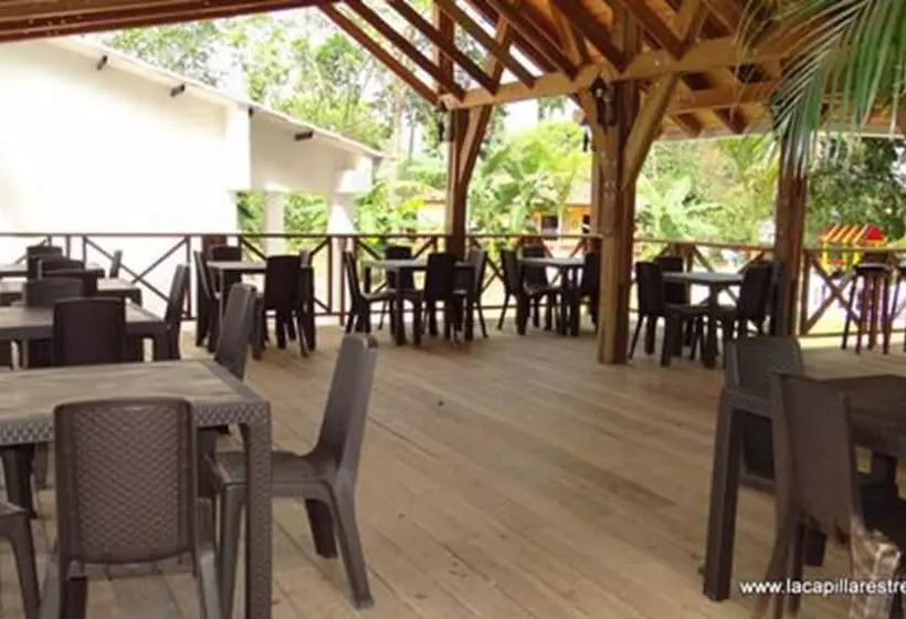 ホテル Campestre La Capilla
