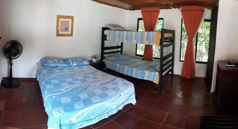 ホテル Campestre La Capilla