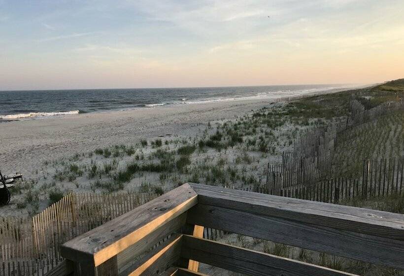 ホテル Hampton Ocean Resort