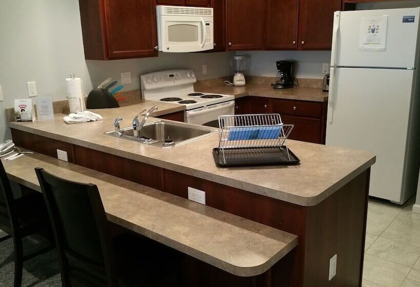 בית מלון כפרי The Village At Pocono