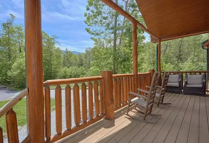 Hotelli Uwoduhi Pool Lodge Apartment 6