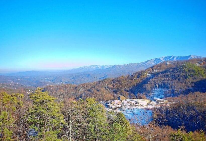 בית מלון כפרי Uwoduhi Pool Lodge Apartment 6