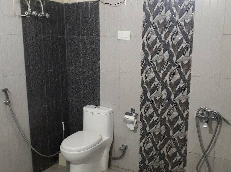 Hotel Beyond Stay Tikker Narkanda Cottage