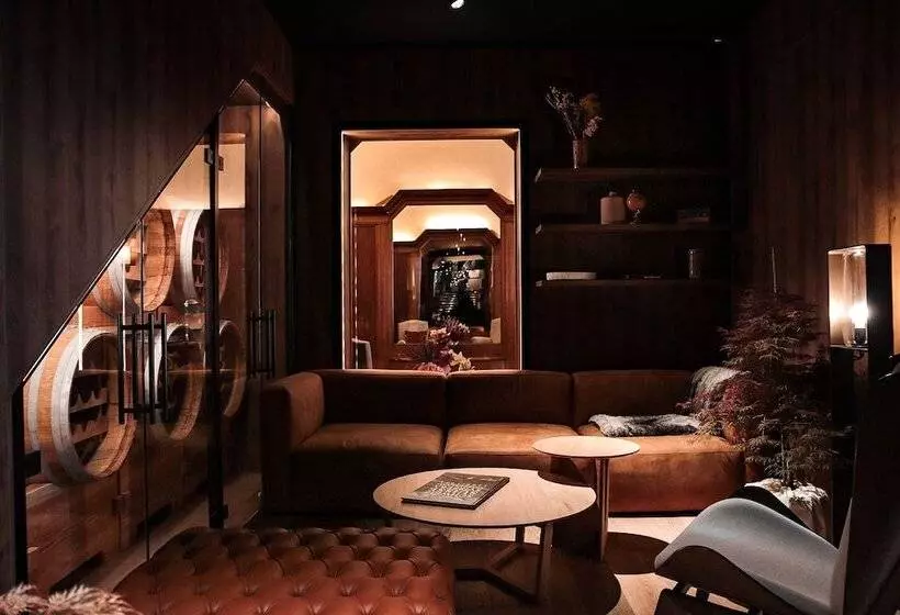 Hotelli Villars Palace