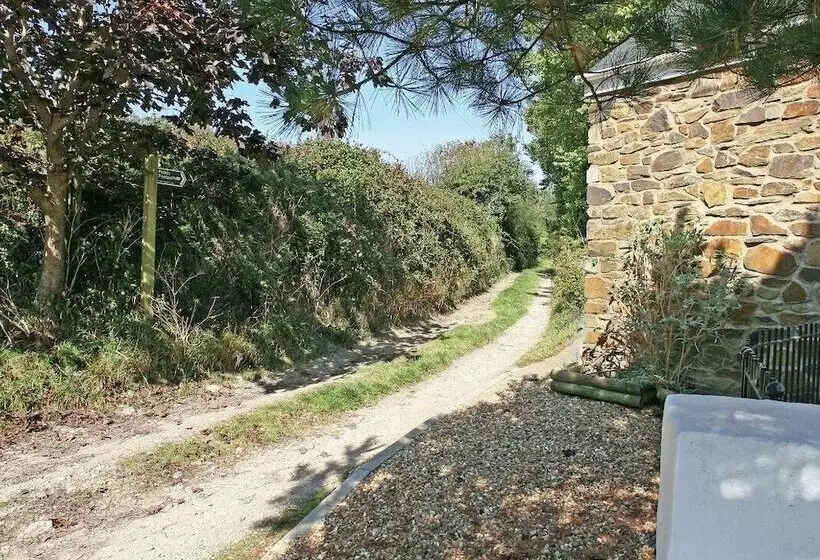 Mithian Cottage