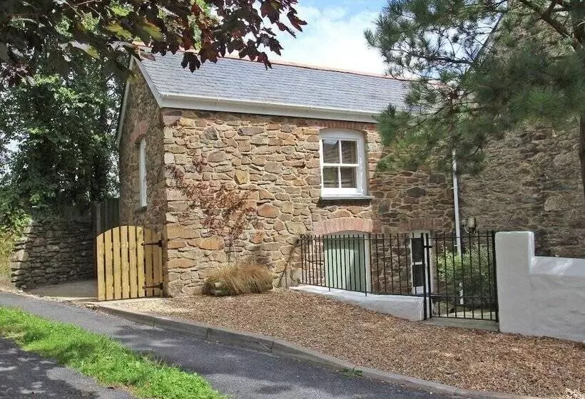 Mithian Cottage