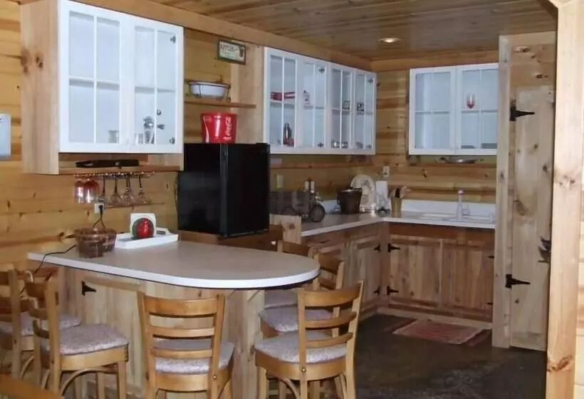 Turkey Feather Nevaeh Cabin Rentals